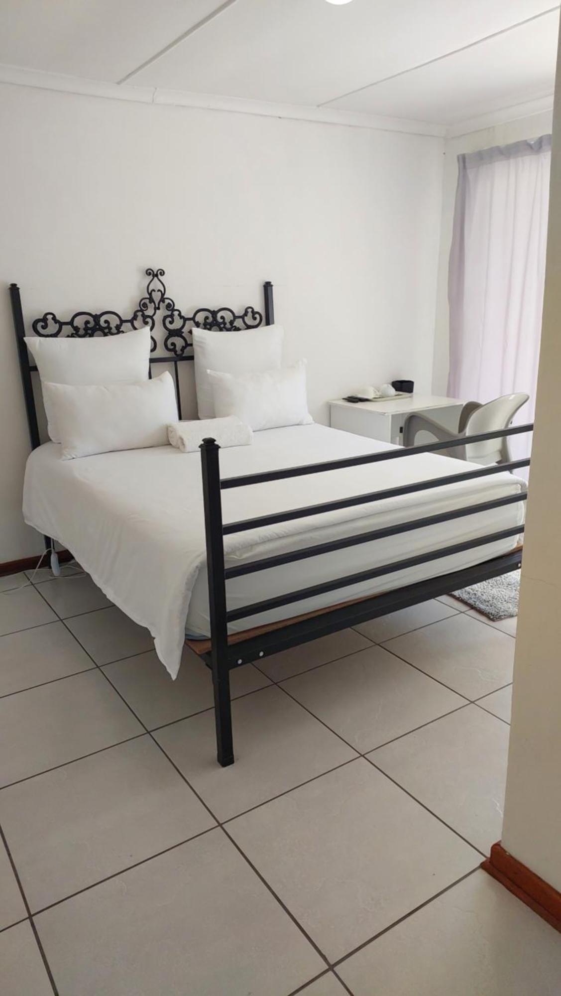 New Lodge Bloemfontein Eksteriør billede