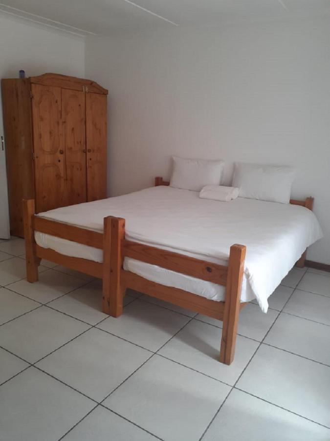 New Lodge Bloemfontein Eksteriør billede