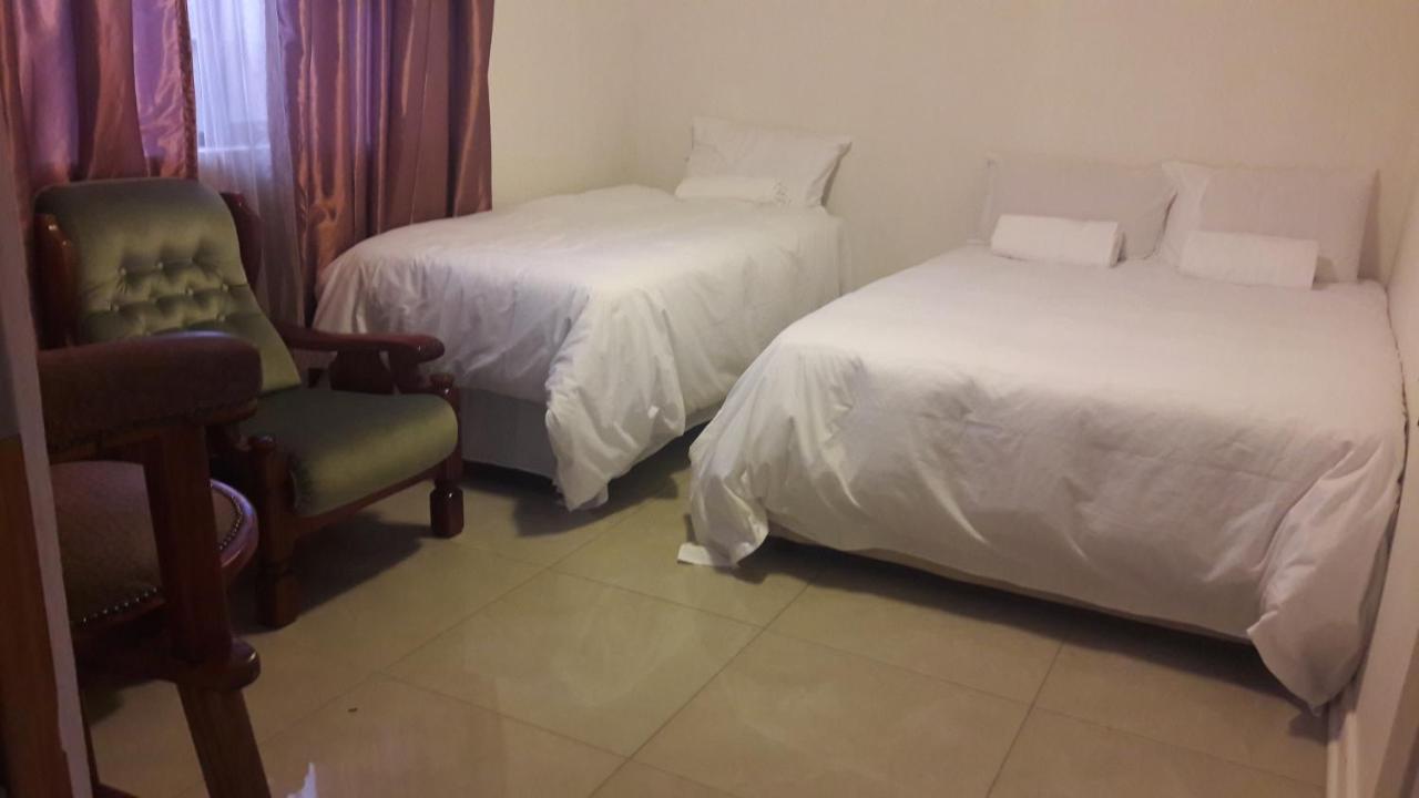 New Lodge Bloemfontein Eksteriør billede